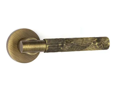 h_AKTUELL-Door-handle-Fama-International-532239-rel389af07f.jpg